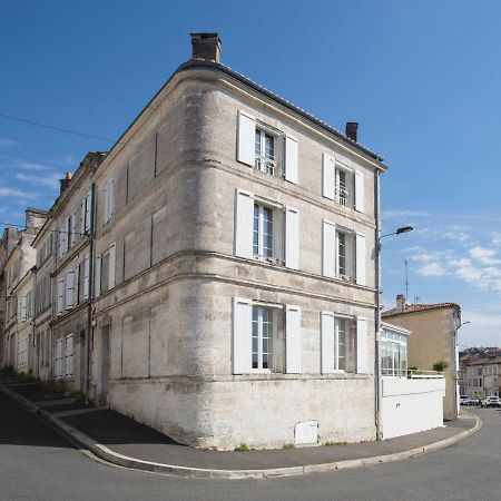 Laferriere Bed & Breakfast Angouleme Bagian luar foto